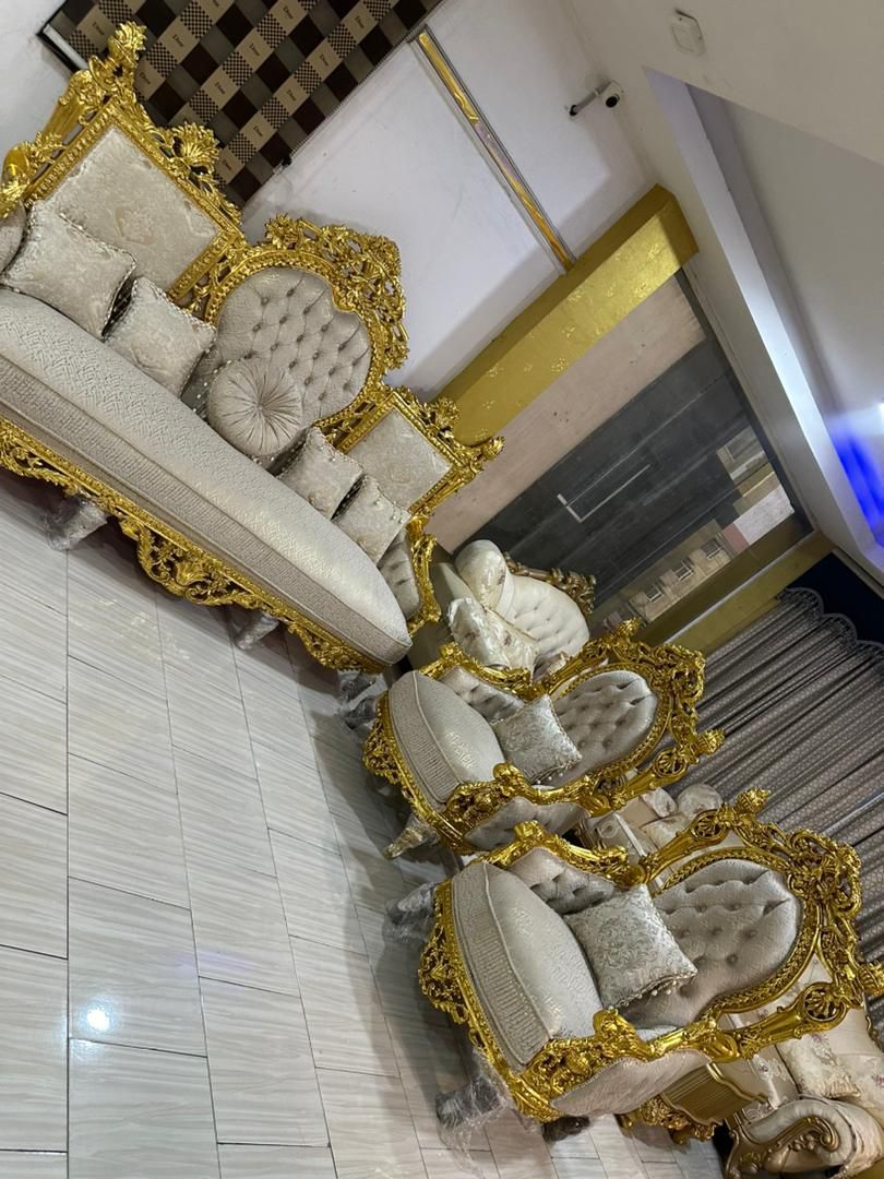 Royal Cushion for Sale