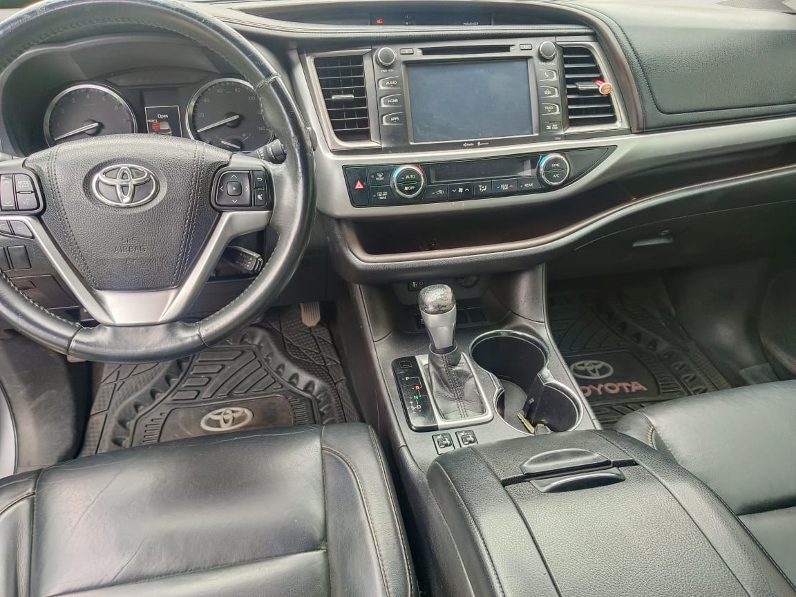 Toyota Highlander 2021 tokunbo for