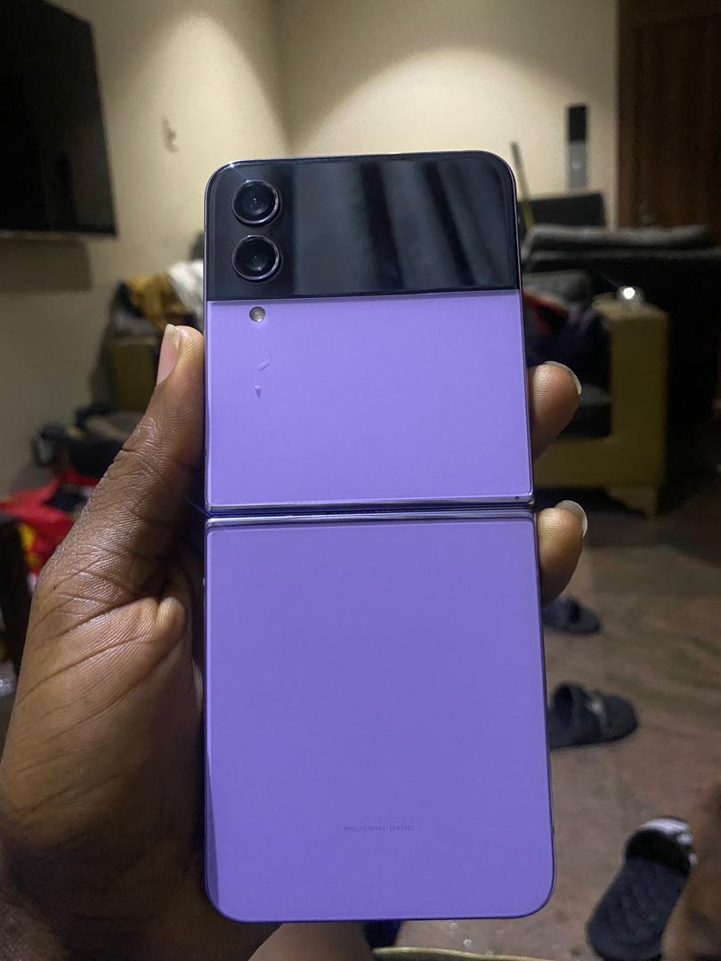 Samsung flip 5 for Sale