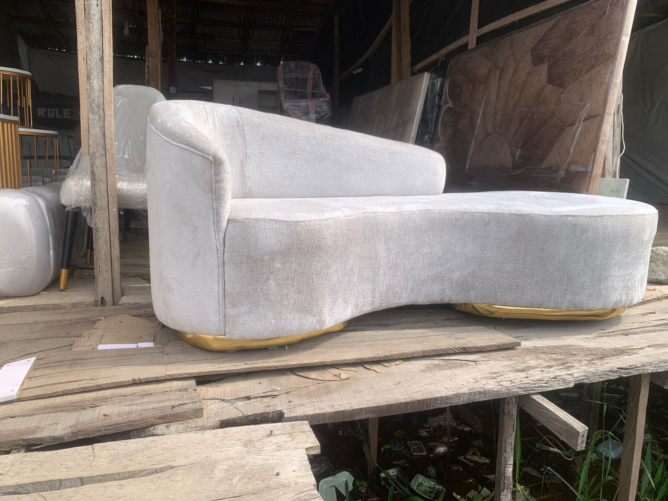 “Cozy cream Curve chair