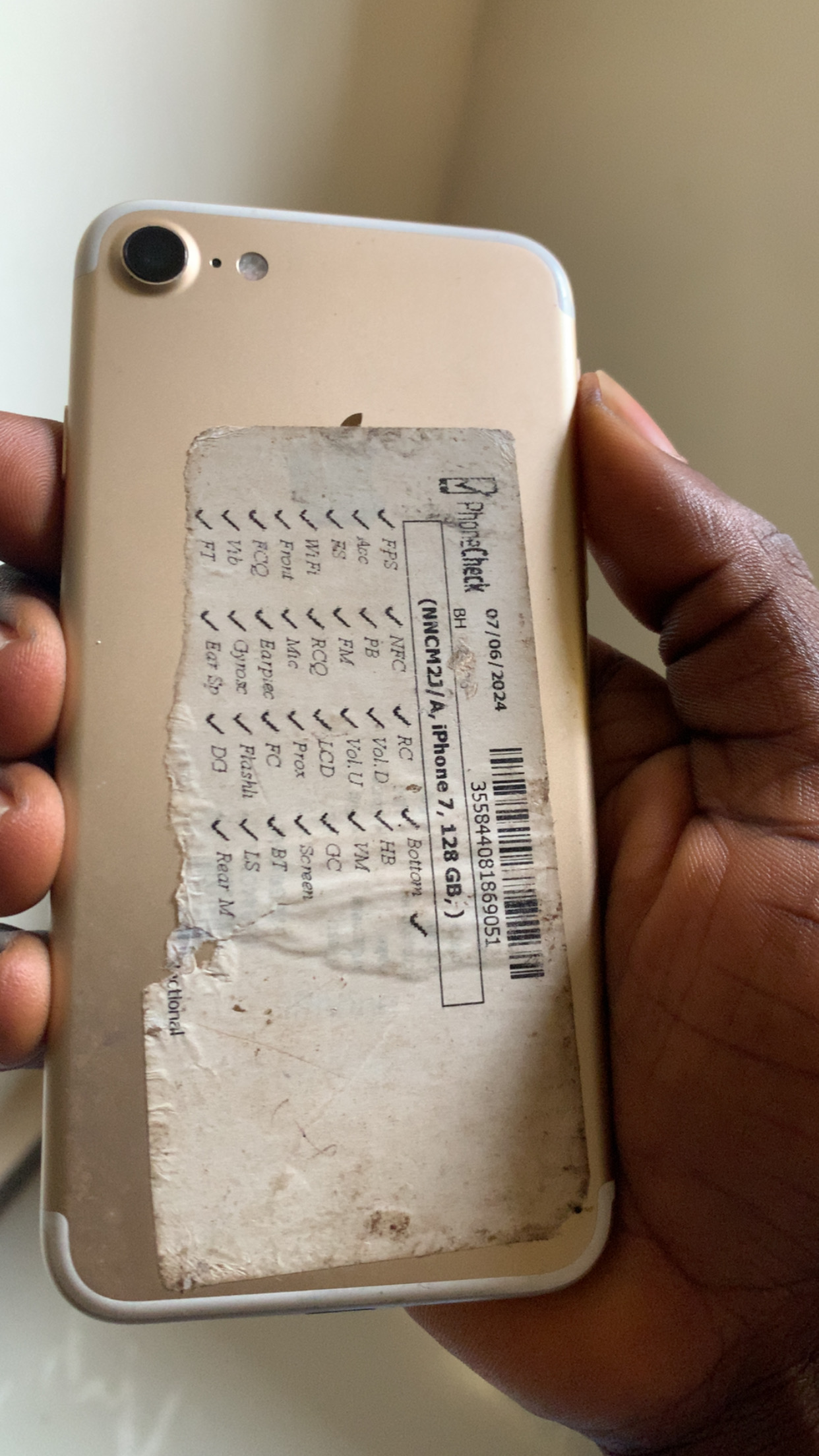 Neatly Used iphone 7, working perfectly