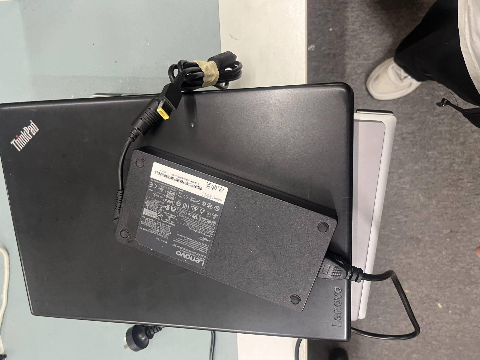 Lenov-o Legion R9000P Gaming Laptop AMD R7 5800H 16GB Ram 1TB